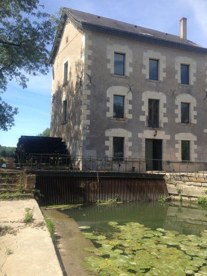 Bed and Breakfast Moulin De La Chevriere Sache Экстерьер фото
