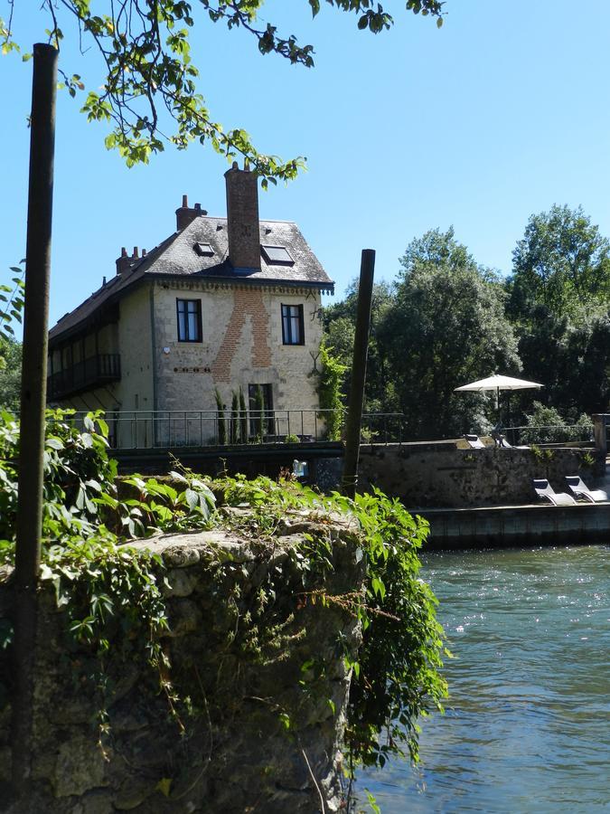 Bed and Breakfast Moulin De La Chevriere Sache Экстерьер фото